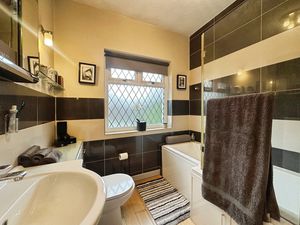 Bathroom- click for photo gallery